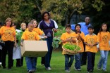 Local Students Help First Lady Harvest Kitchen Garden