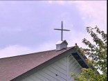Married Youth Minister Turns Herself In