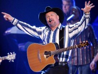 Garth Brooks Comes Out of Retirement for Vegas Shows