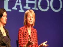 Yahoo CEO to Feed You Video Snacks