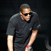 Jay-Z To Replace Beastie Boys At NJ Festival