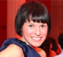 NiteByte: Fashionista Betsy Lowther Goes Off the Grid