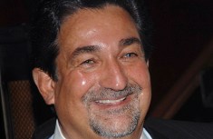 Leonsis Formally Takes Control of Wizards