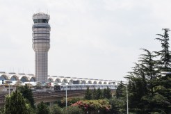 Flight Delays at Reagan: Blame Budget Cuts or Politics?