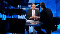 David L. Cohen, Comcast Executive Vice President Visits Viewpoint Show