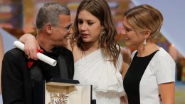 "Blue Is the Warmest Color" Wins Palme d'Or
