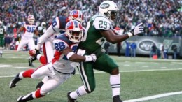 Jets Find It's Better to Be Lucky Than Good in Win