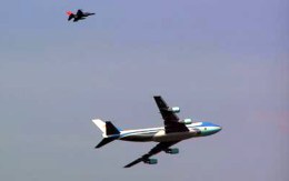 Jumbo Jet, F-16 Buzz Lady Liberty, Put New York on Edge