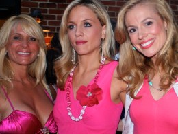 Inside the 2010 Newsbabes' Bash for Breast Cancer