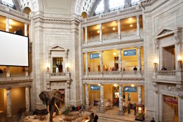 Smithsonian Talks Admission Fees in Open Meeting