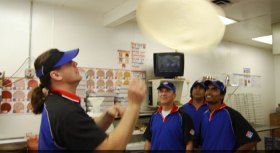 The World's Fastest Pizza Makers