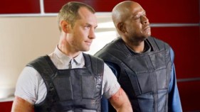 "Repo Men" Funny and Good Looking, If a Bit Dumb