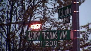 Teens Attack, Rob Man on His Way Home in D.C.