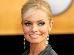 Jaime Pressly Ties the Knot in Malibu