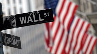 Healthy Profits Push Stocks Higher Yet; Nasdaq Closes Above 6,000