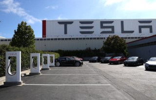Tesla Lays Claim to World's Fastest Production Car