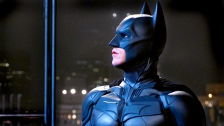 Gordon-Levitt, Oldman Dish on "Dark Knight Rises"