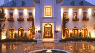 Michael Jackson's Final Manse Finally Sells for $18.1M