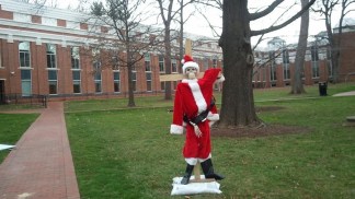 Christmas Controversy in Leesburg