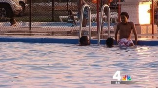 DC Residents Try to Beat the Heat