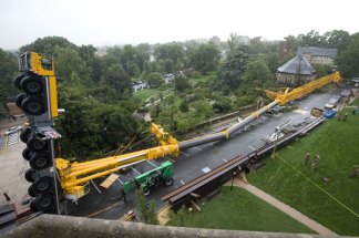 Images: Crane Collapses at Cathedral