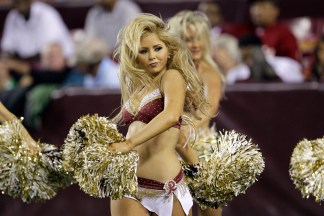 Images From Redskins-Bucs Game