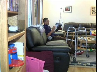 Teen Says Flu Vaccines Made Him "Collapse"