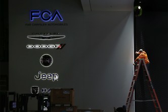 Fiat Chrysler to Build 3 New Jeeps, Create 2,000 Jobs in US