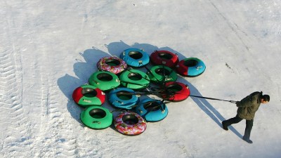 Snowtubing: When Laziness and Fun Collide