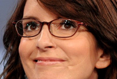 Tina Fey's scar just makes her hotter. Tina Fey's scar just makes her hotter.