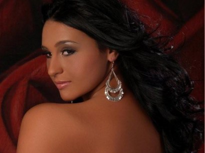 The London Telegraph's Web site is reporting that Natalie Dylan, a 22-year-old San Diego woman, said she got the idea for the auction after her sister was able to pay for her college educaion after prostituting herself for three weeks. The London Telegraph's Web site is reporting that Natalie Dylan, a 22-year-old San Diego woman, said she got the idea for the auction after her sister was able to pay for her college educaion after prostituting herself for three weeks.