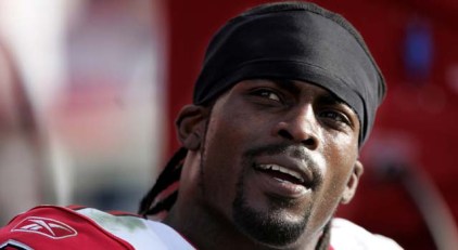 New League Considers Signing Vick