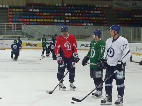 Ovechkin Signs In KHL During Lockout