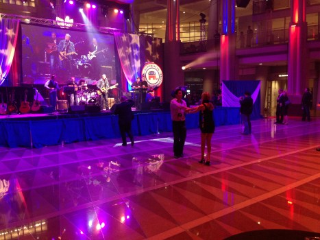 Blogging The GOP Party