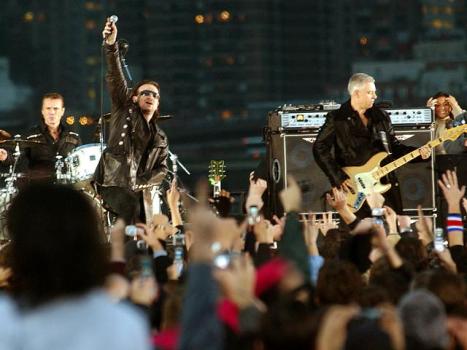 Metro Opens Doors for U2 Fans