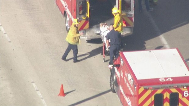 [NATL-LA] Witness Describes LAX Shooting