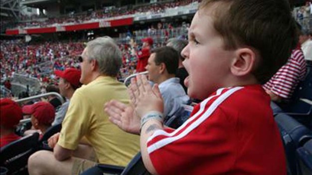 Send Us Your Nats Pix!