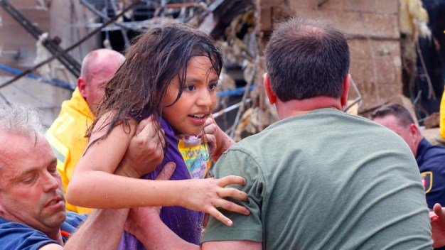 How to Help Tornado Victims