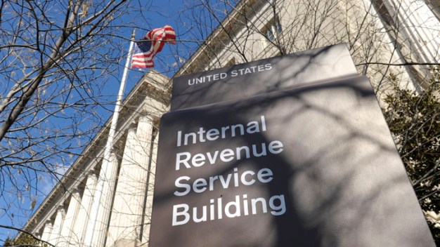 IRS Official Asserts Fifth Amendment Right at House Hearing