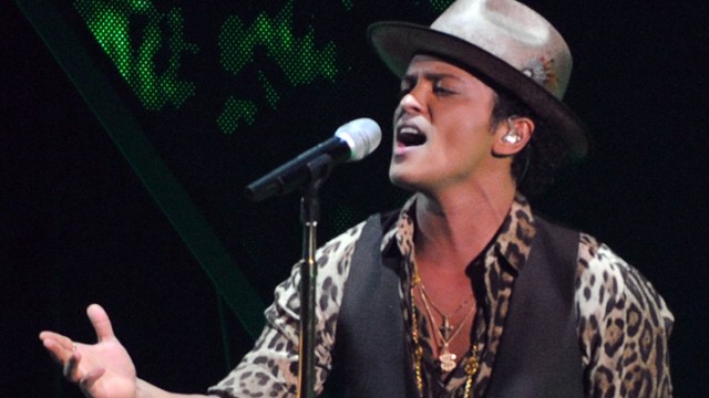 Bruno Mars Preps for Super Bowl