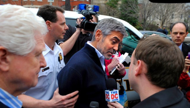 Clooney Arrested at Sudanese Embassy