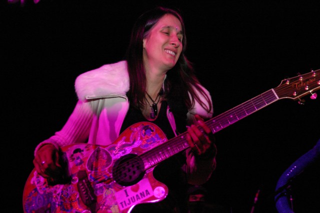 Aterciopelados (Velvery Ones) Perform at State Theater
