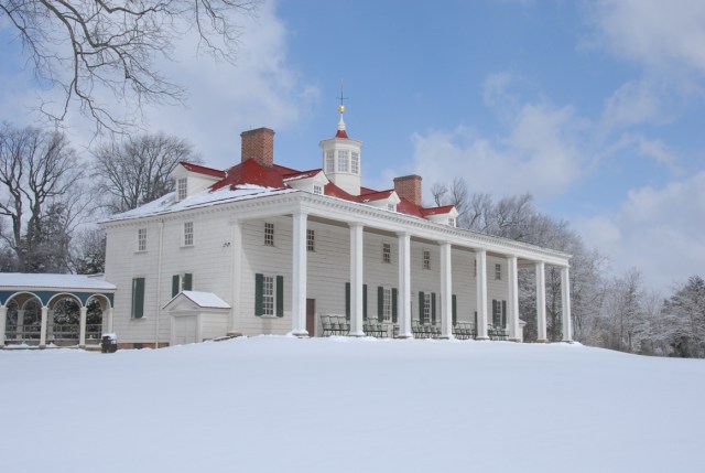 Christmas at Mount Vernon