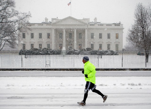 Snow Finally Falls in Washington