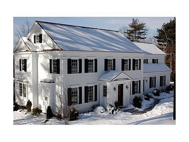 Former Red Sox Outfielder Selling Wellesley Mansion