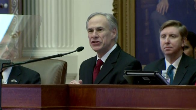 Texas governor signs order to ban sanctuary cities