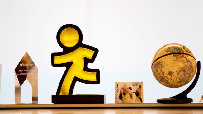 AOL Instant Messenger signing off for good AOL Instant Messenger signing off for good