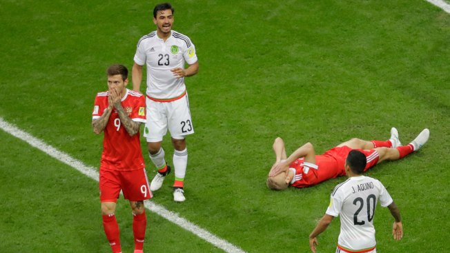 Cristiano Ronaldo leads Portugal to FIFA #ConfedCup semis as hosts crash out
