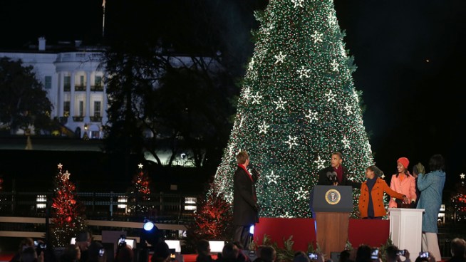 Storm Team 4 Chief Meteorologist Doug Kammerer was at the Ellipse as the President Barack Obama and family lit the National Christmas Tree.