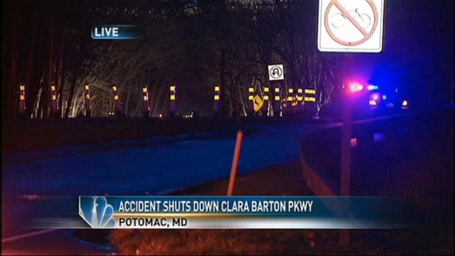 A single-vehicle accident caused Clara Barton Parkway to close in both directions on Wednesday morning.
